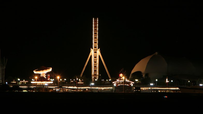 Nighttime Amusement